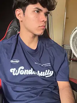 Snapshot of Im_Camii chatting on November 21, 6:51 pm Im Camii online show from November 21, 6:51 pm