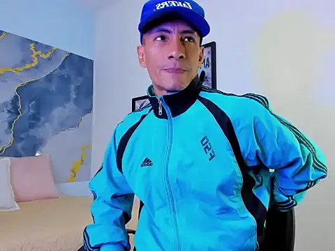 latin crissex online show from October 20, 12:17 pm