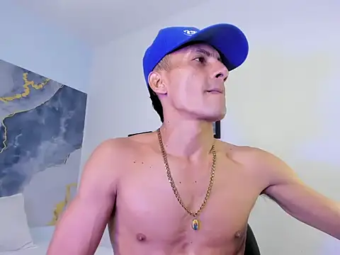 latin crissex online show from October 29, 12:04 pm