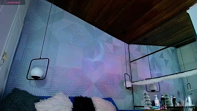 CinnamonHeat online show from November 19, 11:10 am