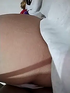 YEIMIlove online show from November 28, 1:50 am