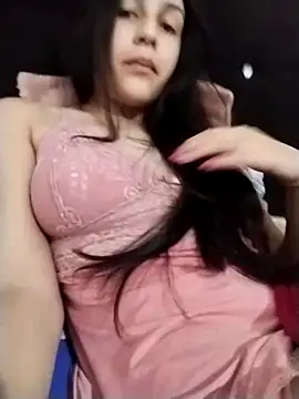 Snapshot of Thaila-Aurora chatting on November 6, 11:42 pm Thaila-Aurora online show from November 6, 11:42 pm