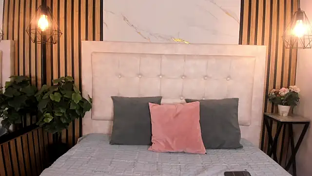 Sassha ferrer online show from February 15, 12:26 pm