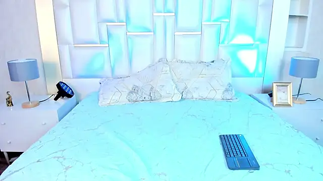 Megan clark 7 online show from November 7, 10:57 pm