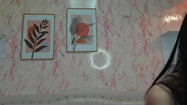 Snapshot of GabbiePrice chatting on November 11, 2:45 pm GabbiePrice online show from November 11, 2:45 pm