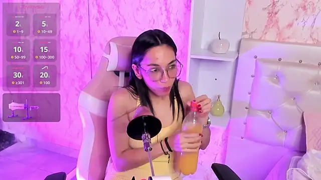 GabbiePrice online show from January 9, 3:41 pm