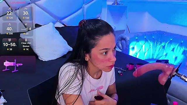 GabbiePrice online show from February 24, 11:55 am