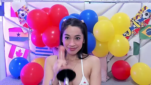 Snapshot of GabbiePrice chatting on June 27, 12:22 pm GabbiePrice online show from June 27, 12:22 pm