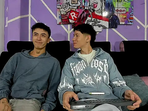 heyy noah11 online show from February 13, 1:33 pm