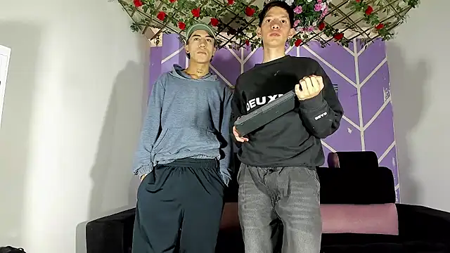 heyy noah11 online show from January 18, 1:36 pm