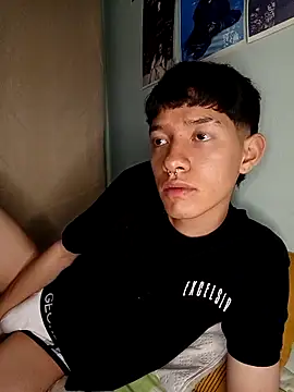 heyy noah11 online show from April 15, 1:44 am