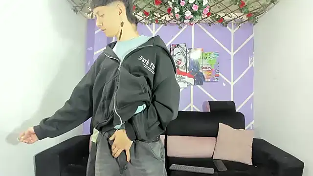 heyy noah11 online show from March 15, 1:29 pm