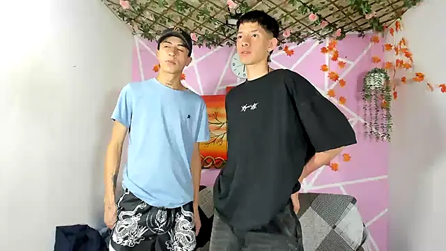 heyy noah11 online show from March 2, 2:01 am