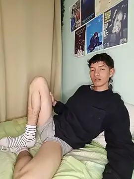 heyy noah11 online show from May 15, 10:52 pm