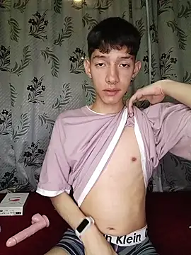 heyy noah11 online show from November 15, 1:31 am