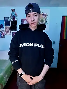 heyy noah11 online show from October 23, 2:32 am