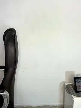  Isabella 1 online show from December 1, 2:34 am