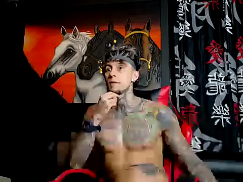 Snapshot of Molotov_Explosive chatting on October 15, 2:54 am Molotov Explosive online show from October 15, 2:54 am