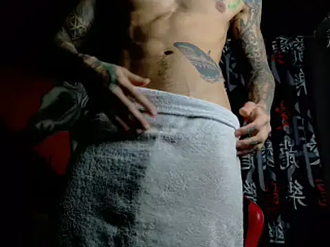 Snapshot of Molotov_Explosive chatting on October 29, 5:34 pm Molotov Explosive online show from October 29, 5:34 pm