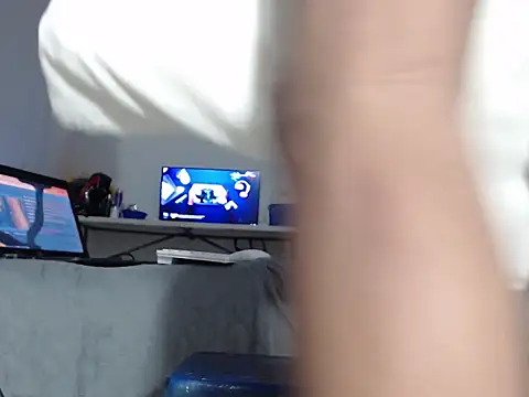 TinyStarz online show from December 1, 8:59 am