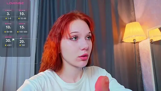 Snapshot of MargoViento chatting on May 28, 8:15 pm MargoViento online show from May 28, 8:15 pm
