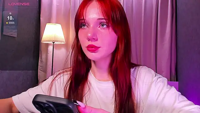 Snapshot of MargoViento chatting on February 27, 8:41 pm MargoViento online show from February 27, 8:41 pm