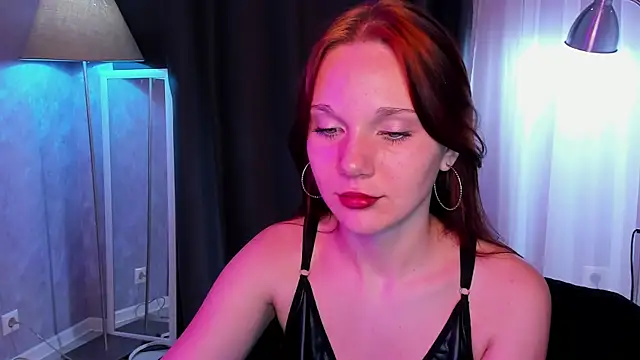 MargoViento online show from November 4, 9:18 pm