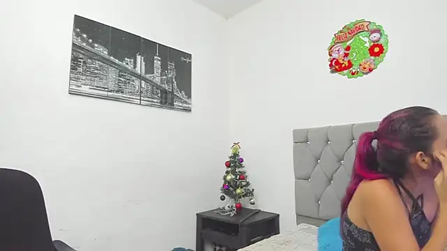 Sofi And Santy online show from January 9, 1:01 am