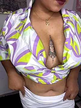  Lissa 01 online show from October 12, 2:46 am