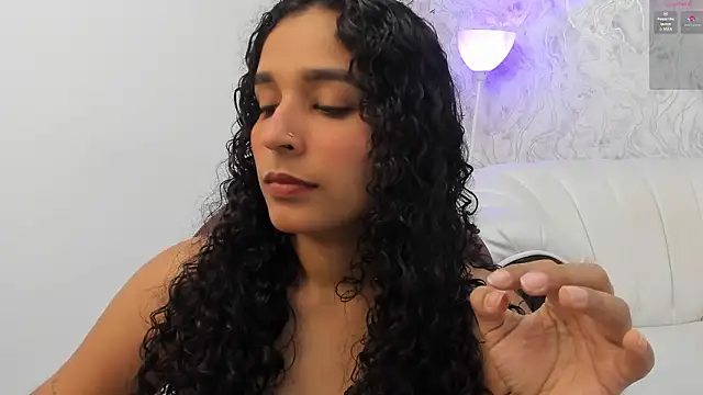 Snapshot of Belindamuller chatting on February 15, 3:00 pm Belindamuller online show from February 15, 3:00 pm