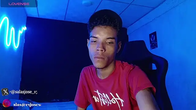 Snapshot of jhojan_foxxx_ chatting on November 27, 9:04 pm jhojan foxxx online show from November 27, 9:04 pm