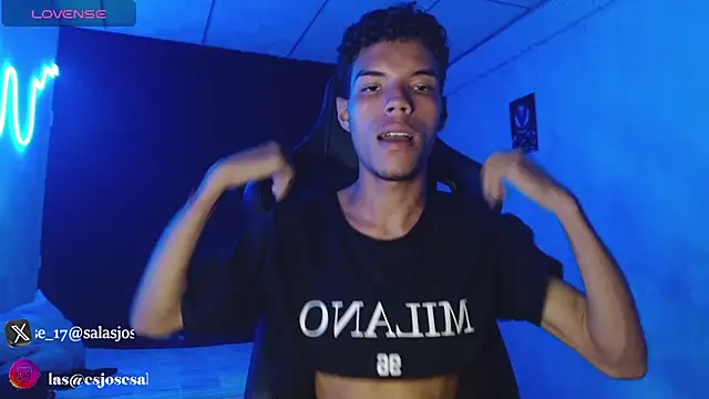 Snapshot of jhojan_foxxx_ chatting on November 30, 8:42 pm jhojan foxxx online show from November 30, 8:42 pm