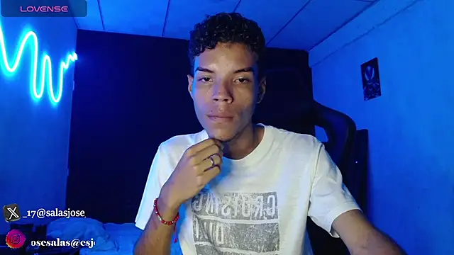 Snapshot of jhojan_foxxx_ chatting on November 26, 8:31 pm jhojan foxxx online show from November 26, 8:31 pm