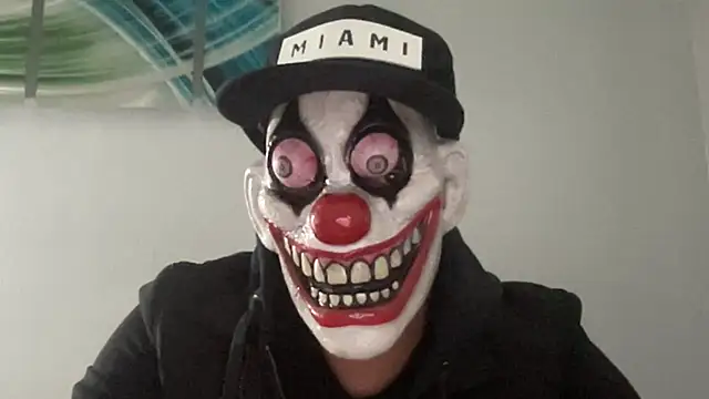 ChillNSpill online show from October 31, 5:42 pm