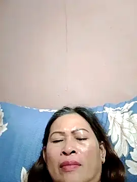 merr ann123 online show from October 26, 1:33 pm