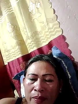 merr ann123 online show from October 21, 5:23 pm