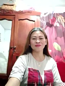 merr ann123 online show from March 8, 5:55 am