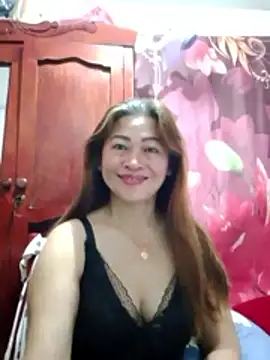 merr ann123 online show from February 13, 5:02 pm