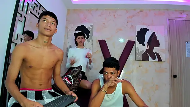 EMPIRE BOYS1 online show from February 22, 7:26 pm