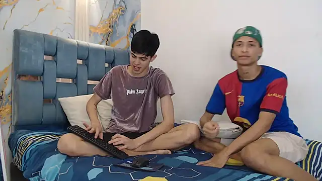 EMPIRE BOYS1 online show from February 17, 7:33 pm