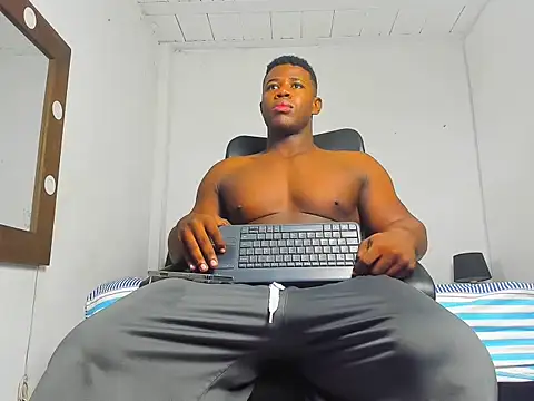 Michael smitht online show from November 4, 12:03 am