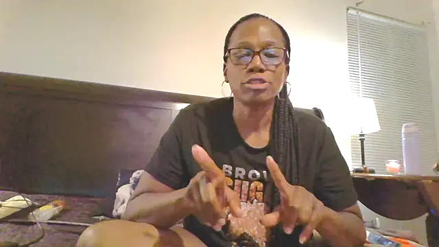 SweetCandy85 online show from November 3, 1:44 am