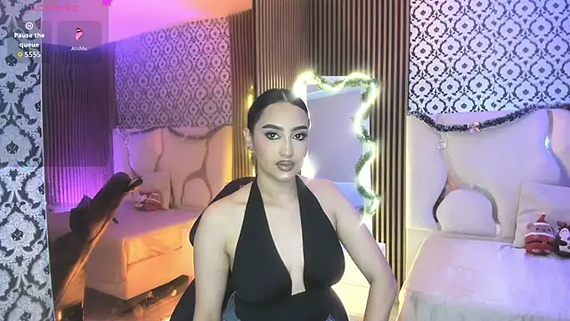 Snapshot of BEELLA_TAY1 chatting on December 2, 11:56 am BEELLA TAY1 online show from December 2, 11:56 am