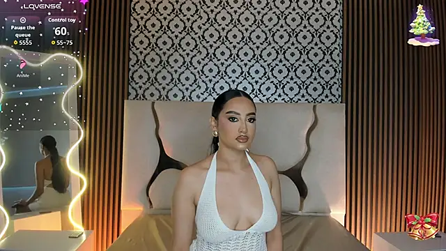 Snapshot of BEELLA_TAY1 chatting on December 4, 12:37 pm BEELLA TAY1 online show from December 4, 12:37 pm