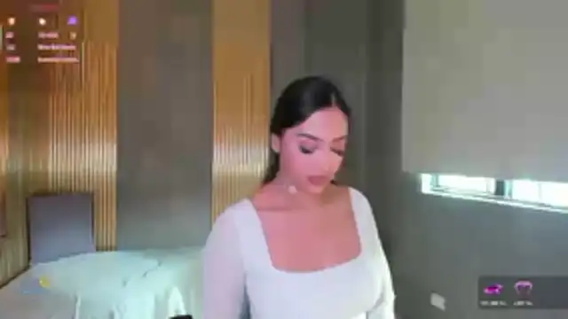 BEELLA TAY1 online show from April 8, 2:40 pm