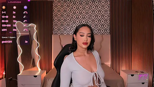 BEELLA TAY1 online show from April 4, 12:12 pm