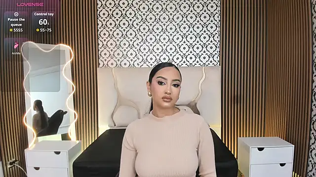 Snapshot of BEELLA_TAY1 chatting on November 11, 2:23 pm BEELLA TAY1 online show from November 11, 2:23 pm