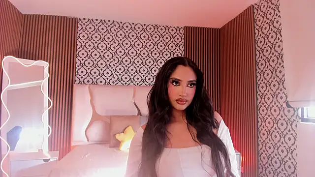 Snapshot of BEELLA_TAY1 chatting on June 20, 12:10 pm BEELLA TAY1 online show from June 20, 12:10 pm