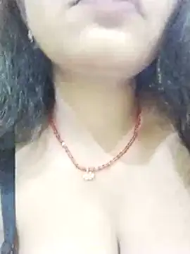 kiara-simmi online show from November 24, 11:49 pm