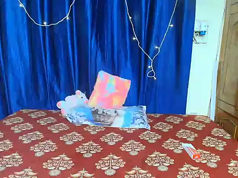 hii tanisha online show from April 7, 2:52 pm